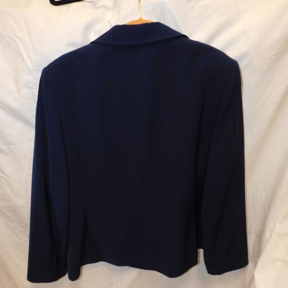 New Navy Blue Kasper Blazer Jacket with Faux Pockets (Size 14 Women's) - Picture 3 of 3